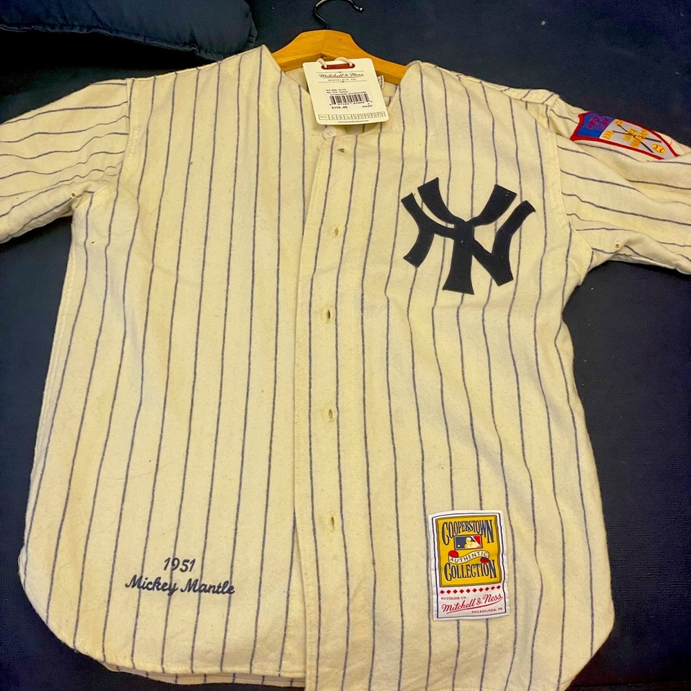 100% Authentic Mickey Mantle 1951 Yankees Mitchell & Ness Jersey Size M